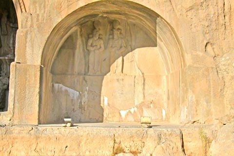 Kermānschāh Felsengräbern von Tagh-e Bostan